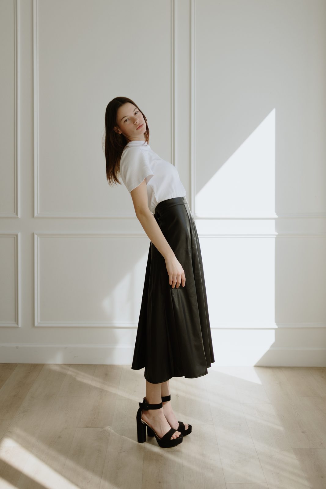 Commercial — tee and skirt, tilt